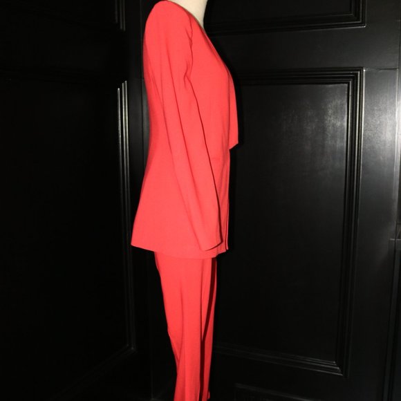 BCBG Andres pant suit - Picture 2 of 3